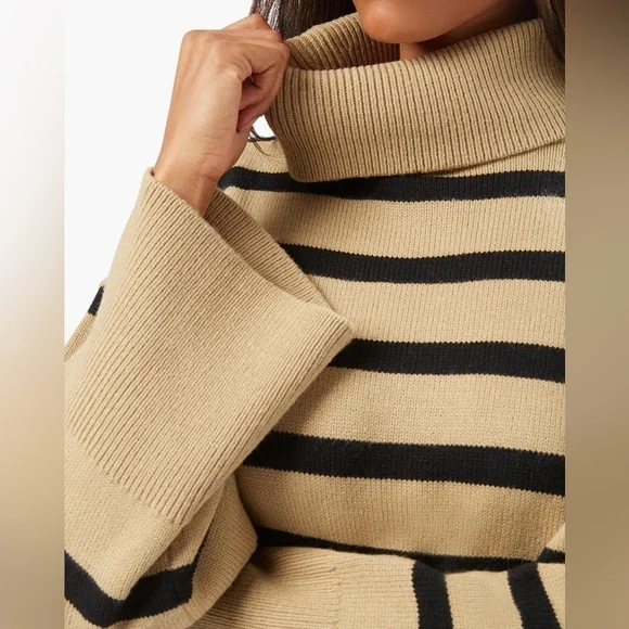 WEWOREWHAT Striped Turtleneck in Oat/Black - Picture 3 of 10